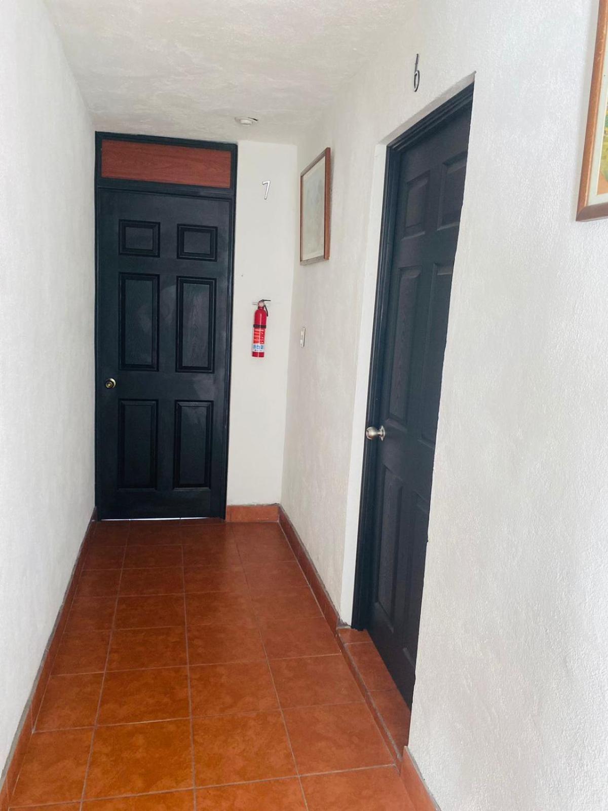 Hostal 17-52 Guatemala City Ngoại thất bức ảnh