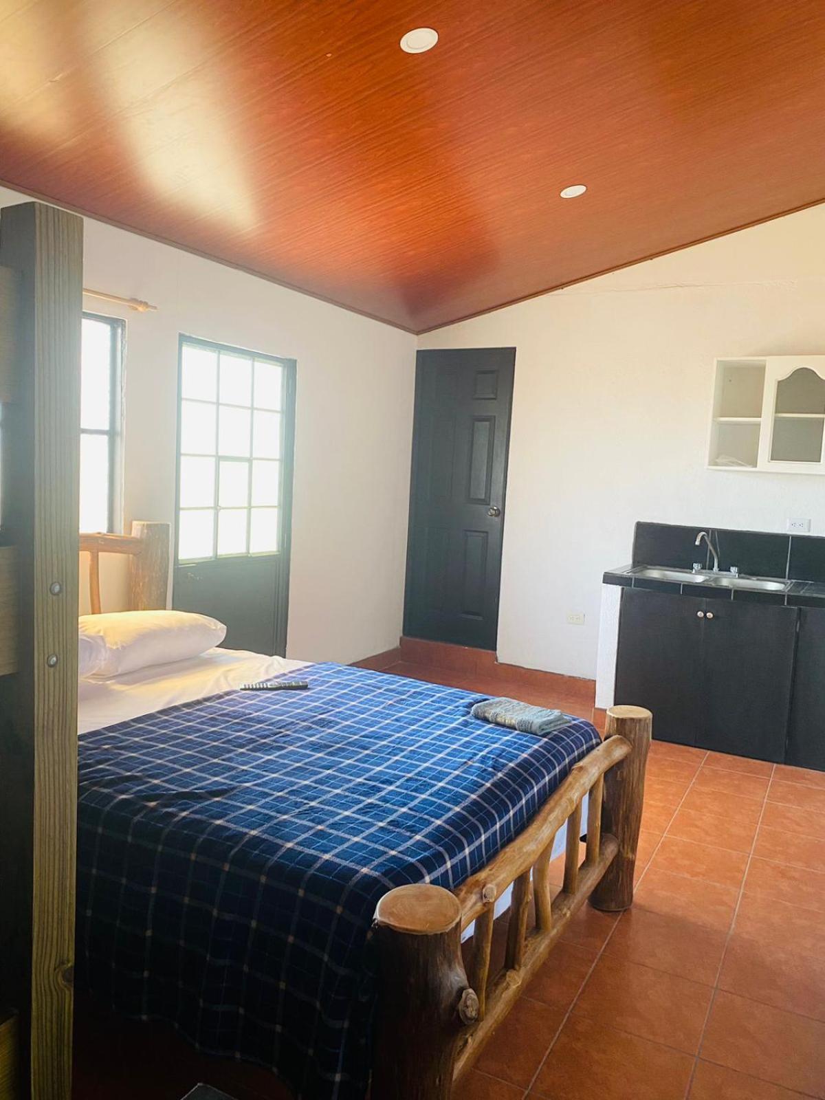 Hostal 17-52 Guatemala City Ngoại thất bức ảnh