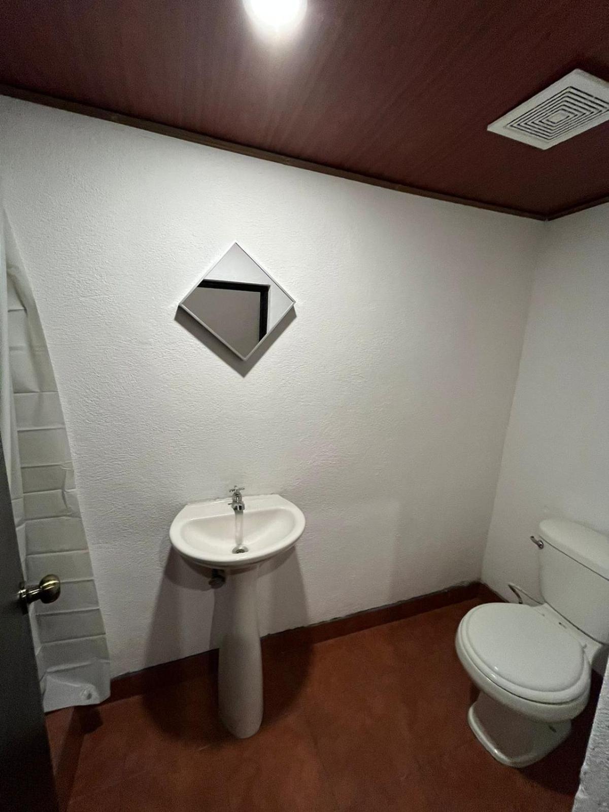 Hostal 17-52 Guatemala City Ngoại thất bức ảnh
