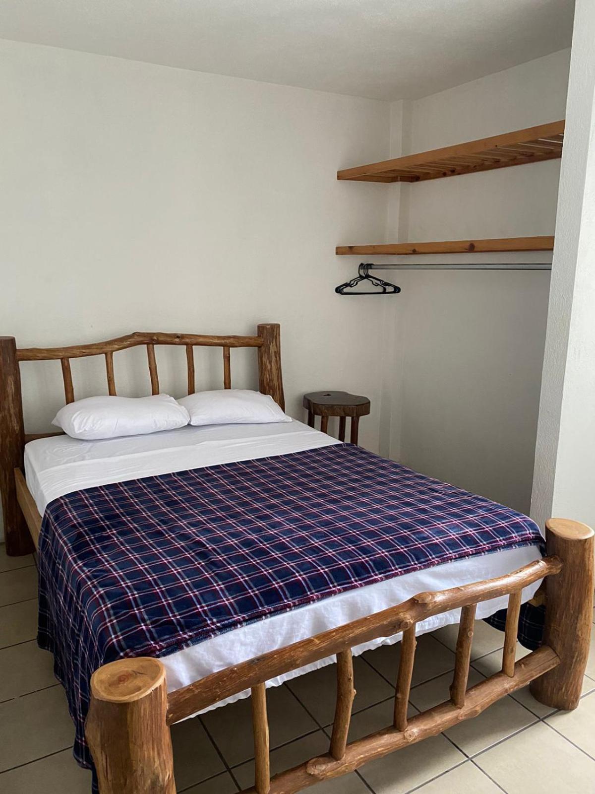 Hostal 17-52 Guatemala City Ngoại thất bức ảnh