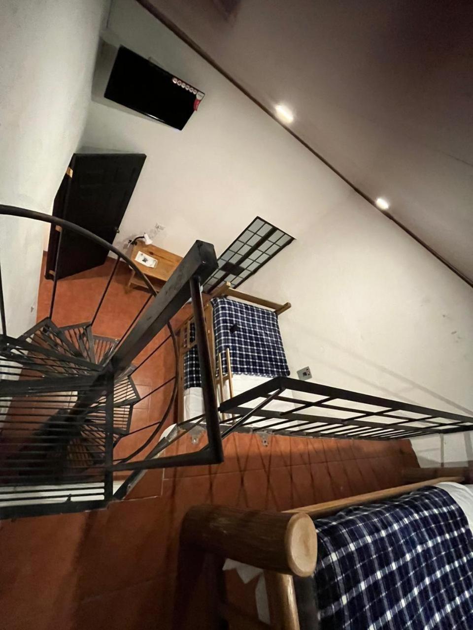 Hostal 17-52 Guatemala City Ngoại thất bức ảnh