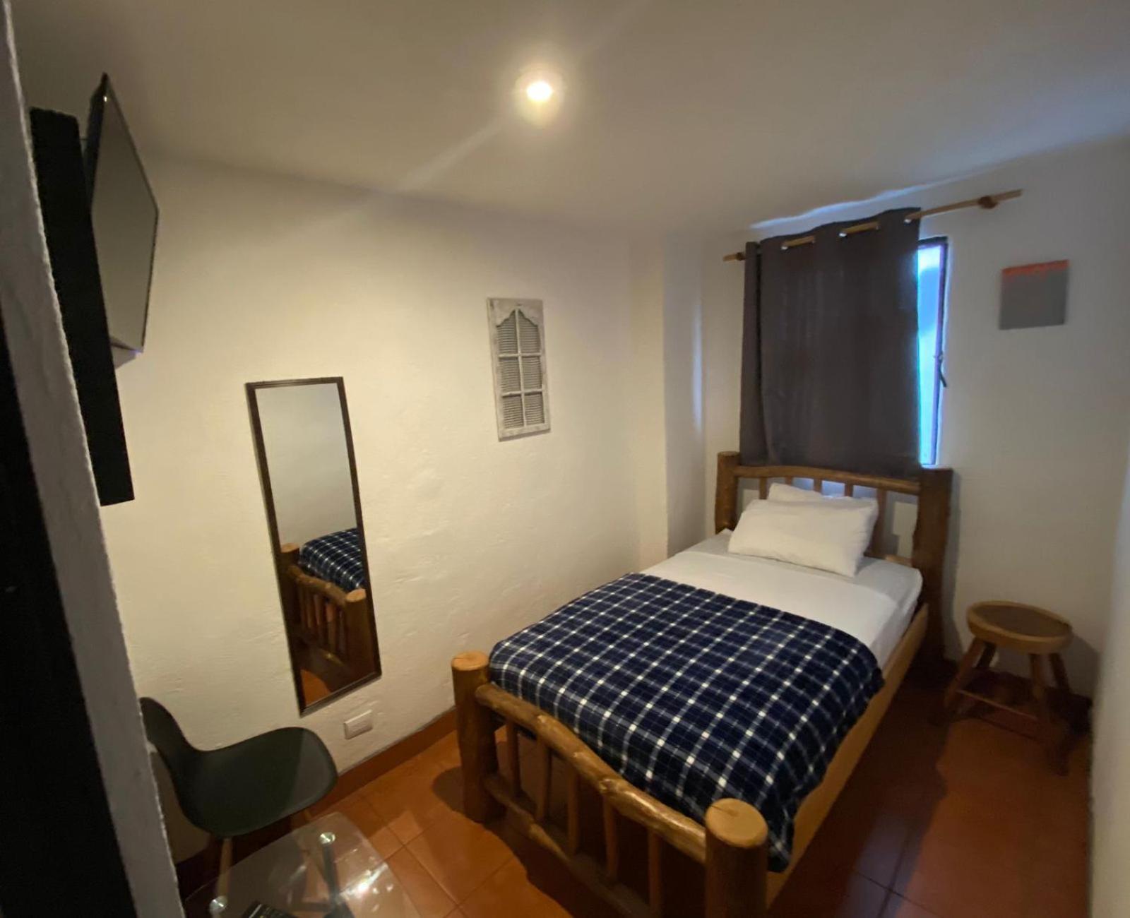 Hostal 17-52 Guatemala City Ngoại thất bức ảnh