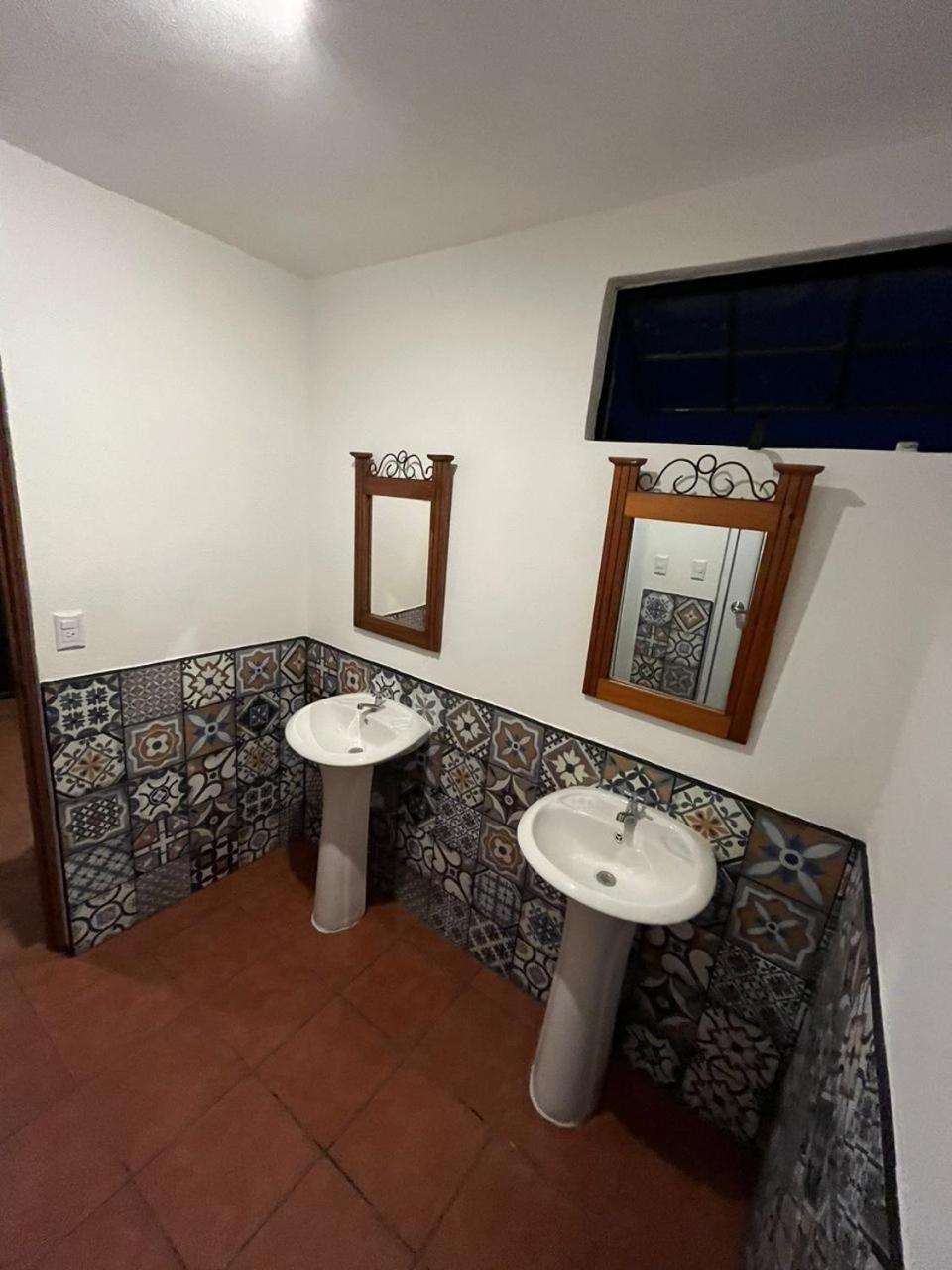 Hostal 17-52 Guatemala City Ngoại thất bức ảnh