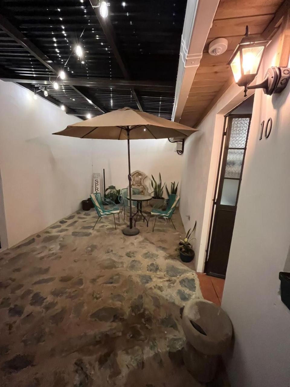 Hostal 17-52 Guatemala City Ngoại thất bức ảnh